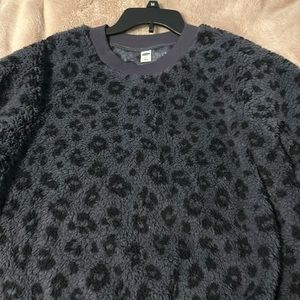 Navy blue cheetah print Old Navy Sweater
